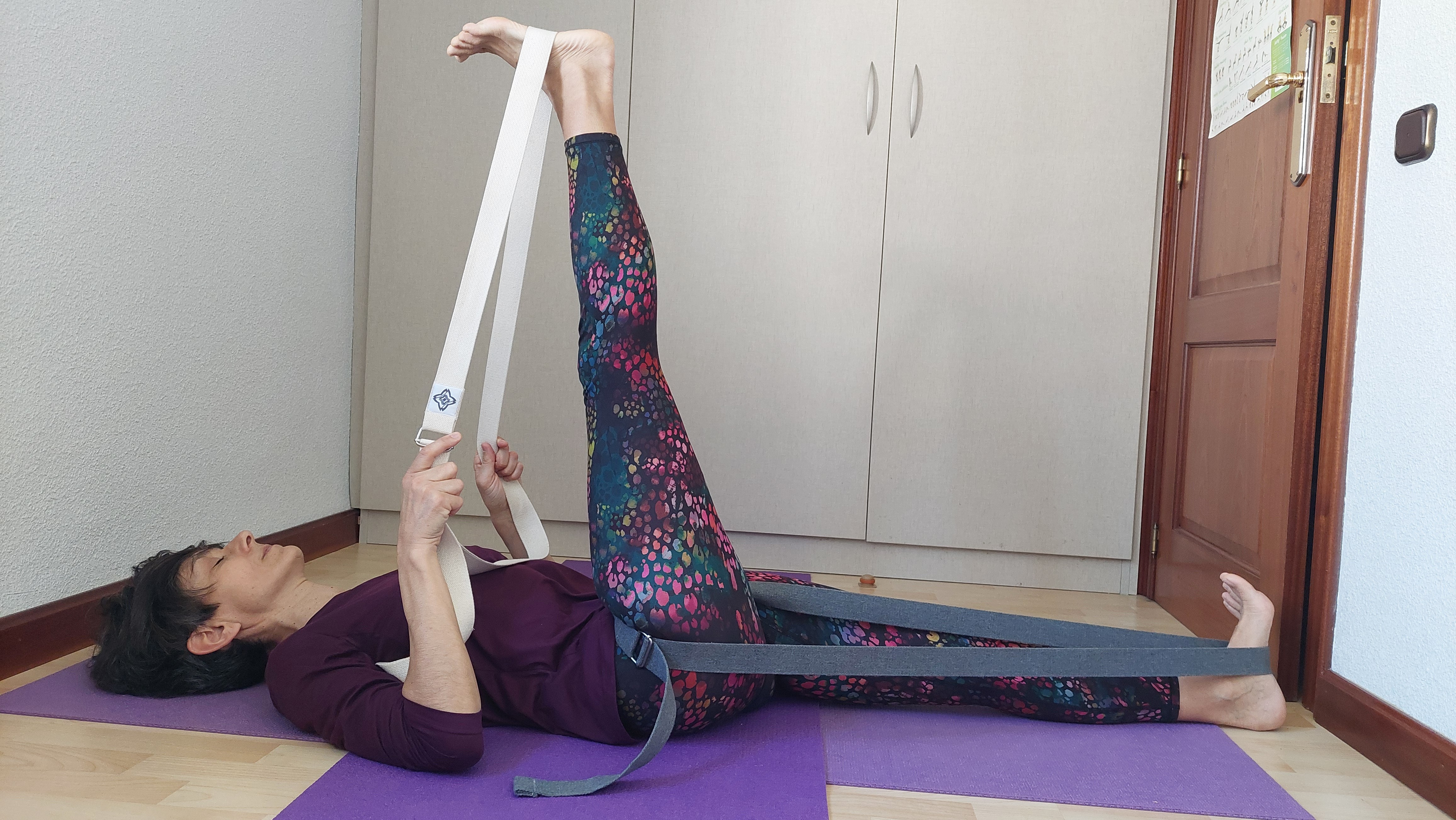 SUPTAPADANGUSTHASANA FRONTAL 