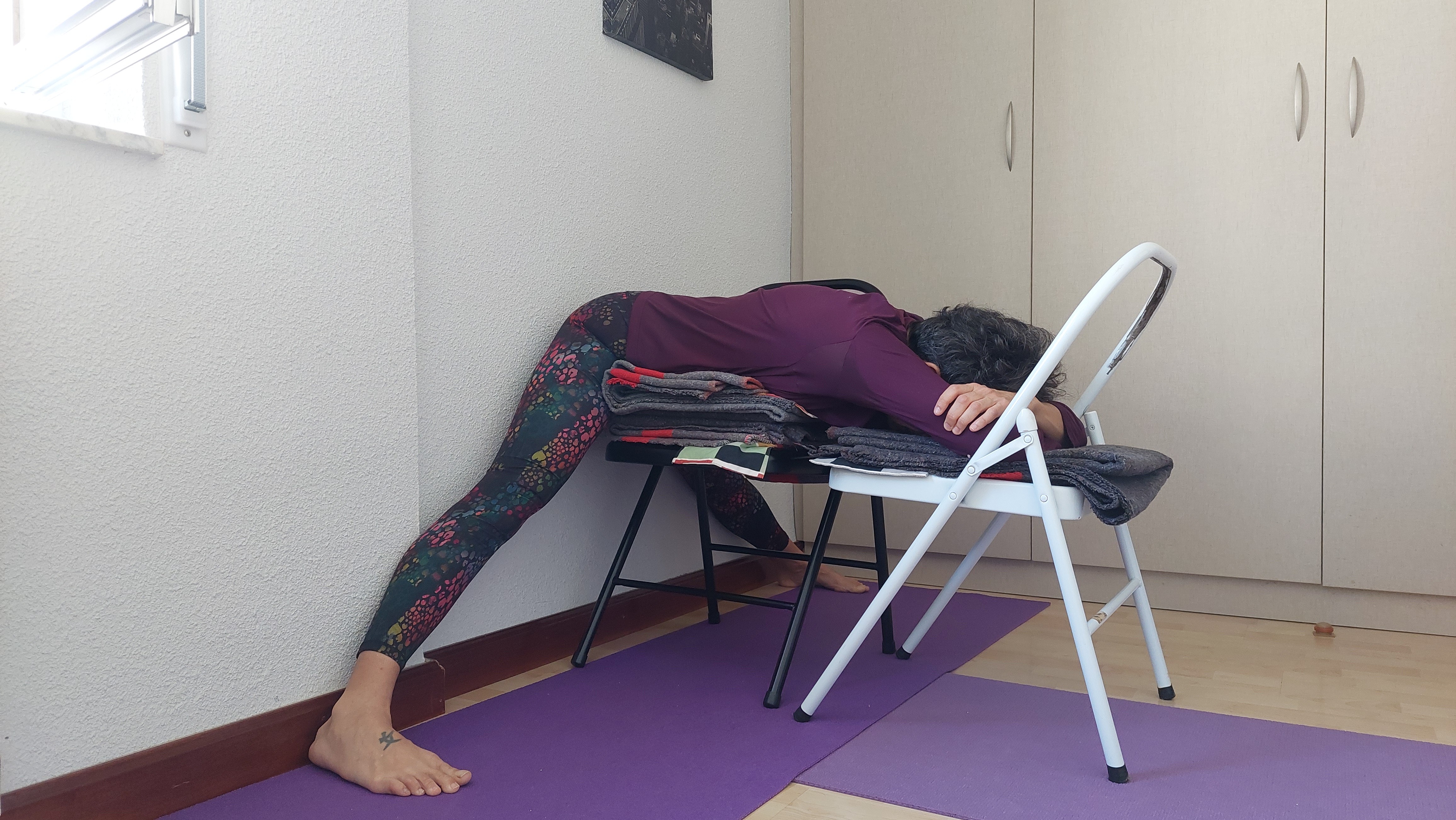 prasarita padontanasana 